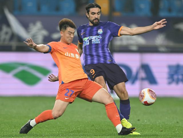 星空体育官网入口-津鲁矛盾对决双双不服 孔帕尼奥：天津队并不平庸！